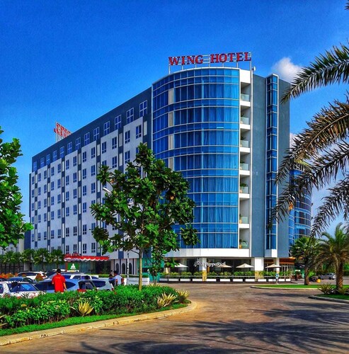 Wing Hotel Kualanamu Airport