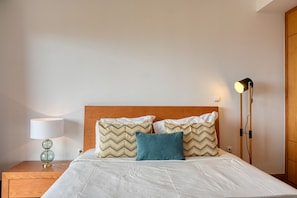1 bedroom, iron/ironing board, travel cot, free WiFi - Levada dos Piornais, a Home in Madeira (Funchal)