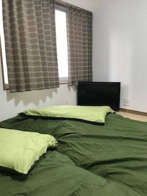 1 bedroom, WiFi, bed sheets
