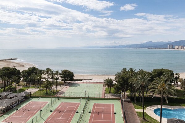 Sports court - FLORAZAR 2, VI-10-B (Cullera)