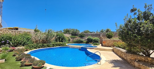 IL-BEJTA  PENTHOUSE.