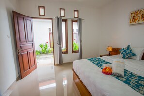 Deluxe Room | Room amenity - Arie Guest House Nusa Penida (Penida Island)