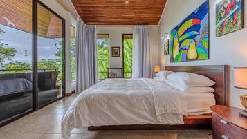 4 bedrooms, in-room safe, iron/ironing board, free WiFi