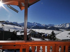 Property grounds - Cozy Duplex for 5, Close to Ski Lifts & Shops, South-Facing Balcony – Alpe d'Huez (Huez)