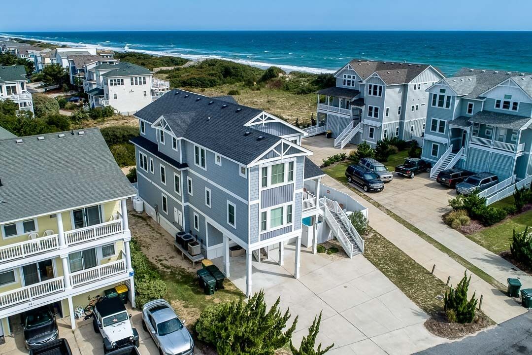 Crabcake | 175 ft from the beach | Private Pool, Hot Tub | Corolla