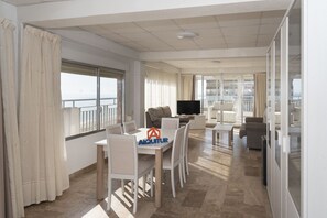 Dining - LIDER, 12-A (Cullera)