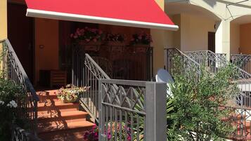 DĂ©tail de lâextĂ©rieur