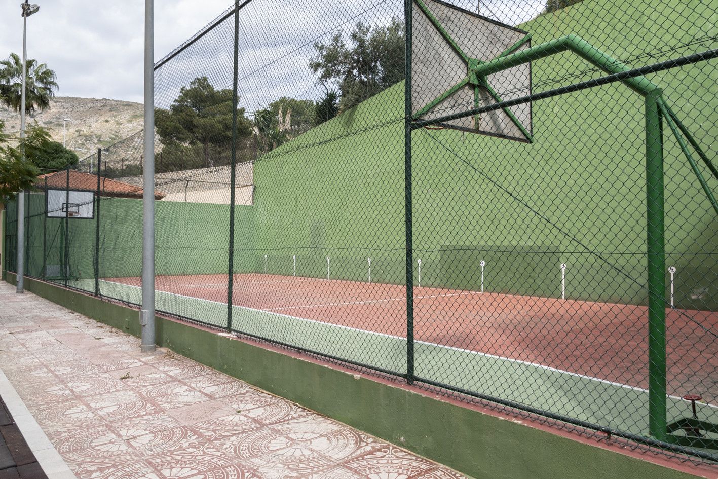Sports court