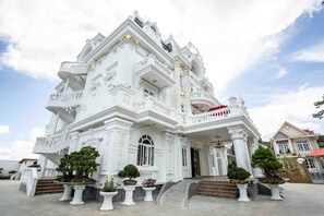 Exterior - Sepia Hotel DaLat (Da Lat)