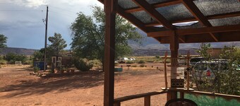 Comfortable Home with Breathtaking  Views of the Vermilion Cliffs Wilderness