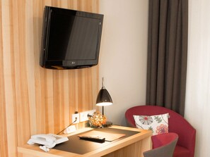 Interior - Double room large (with balcony/terrace) - Brauerei-Gasthof Pfister (Eggolsheim)