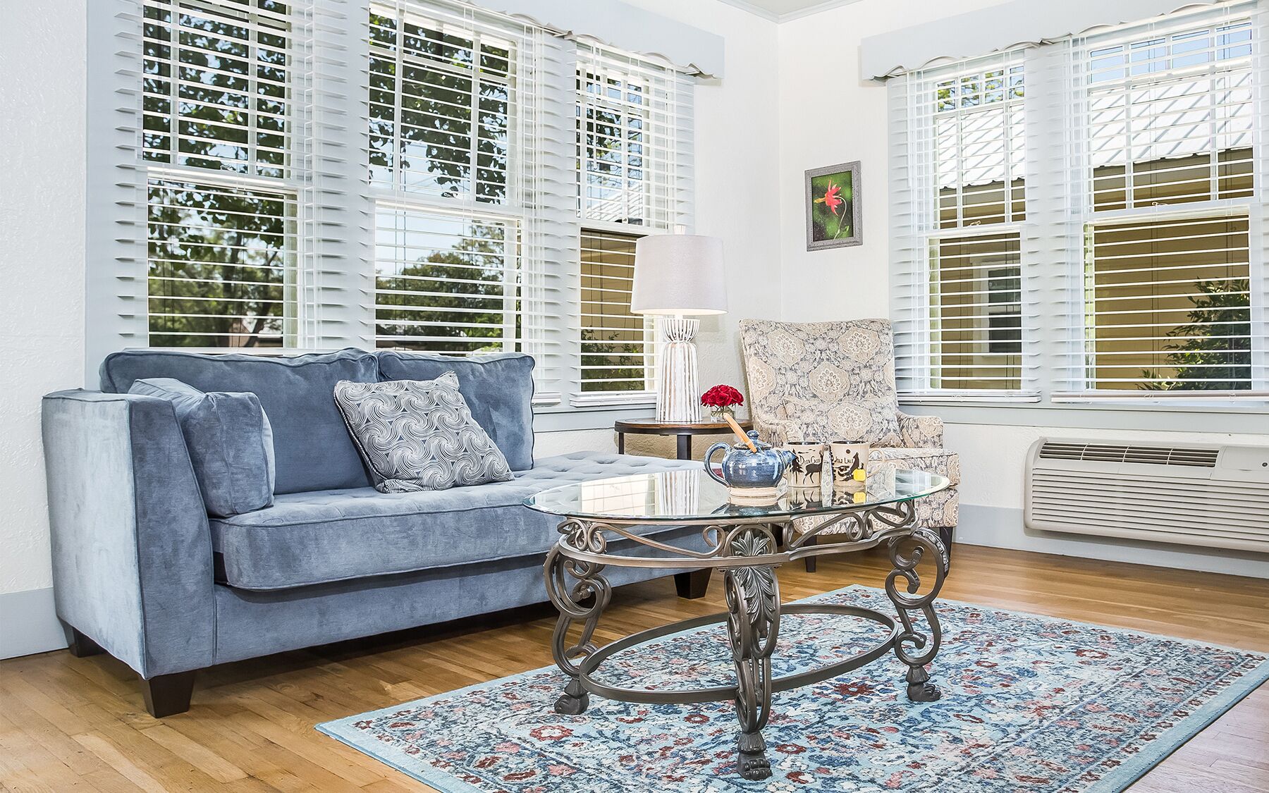 Main Street Retreat Old Rectory | King Bed | Shared Hot Tub/ Pool Access