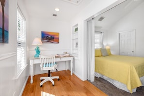 2 chambres, fer et planche à repasser, Wi-Fi gratuit, draps fournis
