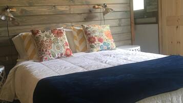 4 bedrooms, iron/ironing board, travel crib, WiFi