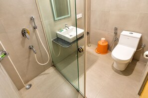 Deluxe Room | Bathroom | Shower - Hotel Golden Pebble (Port Blair)