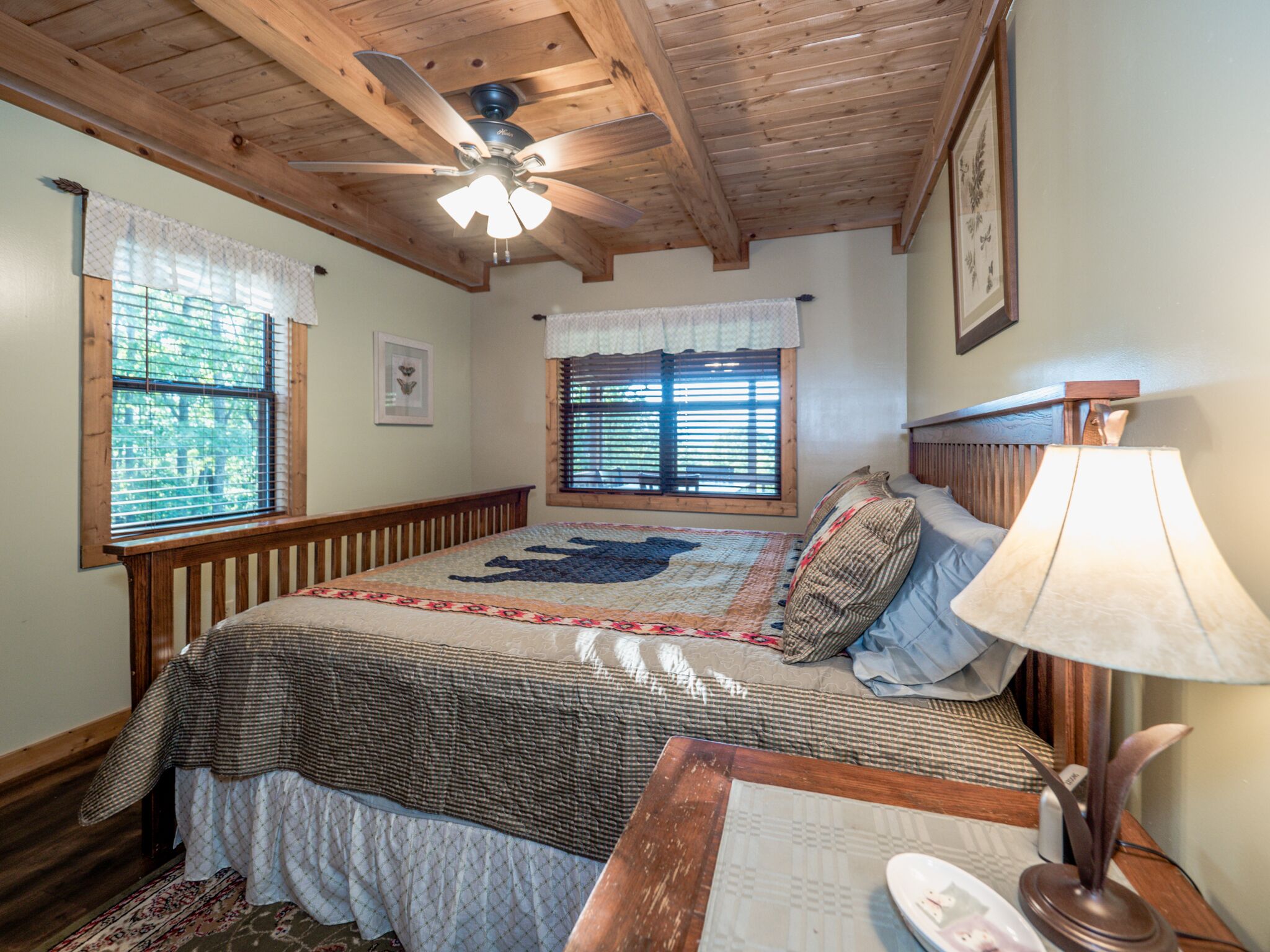 3 chambres, fer et planche à repasser, lit parapluie, Wi-Fi gratuit