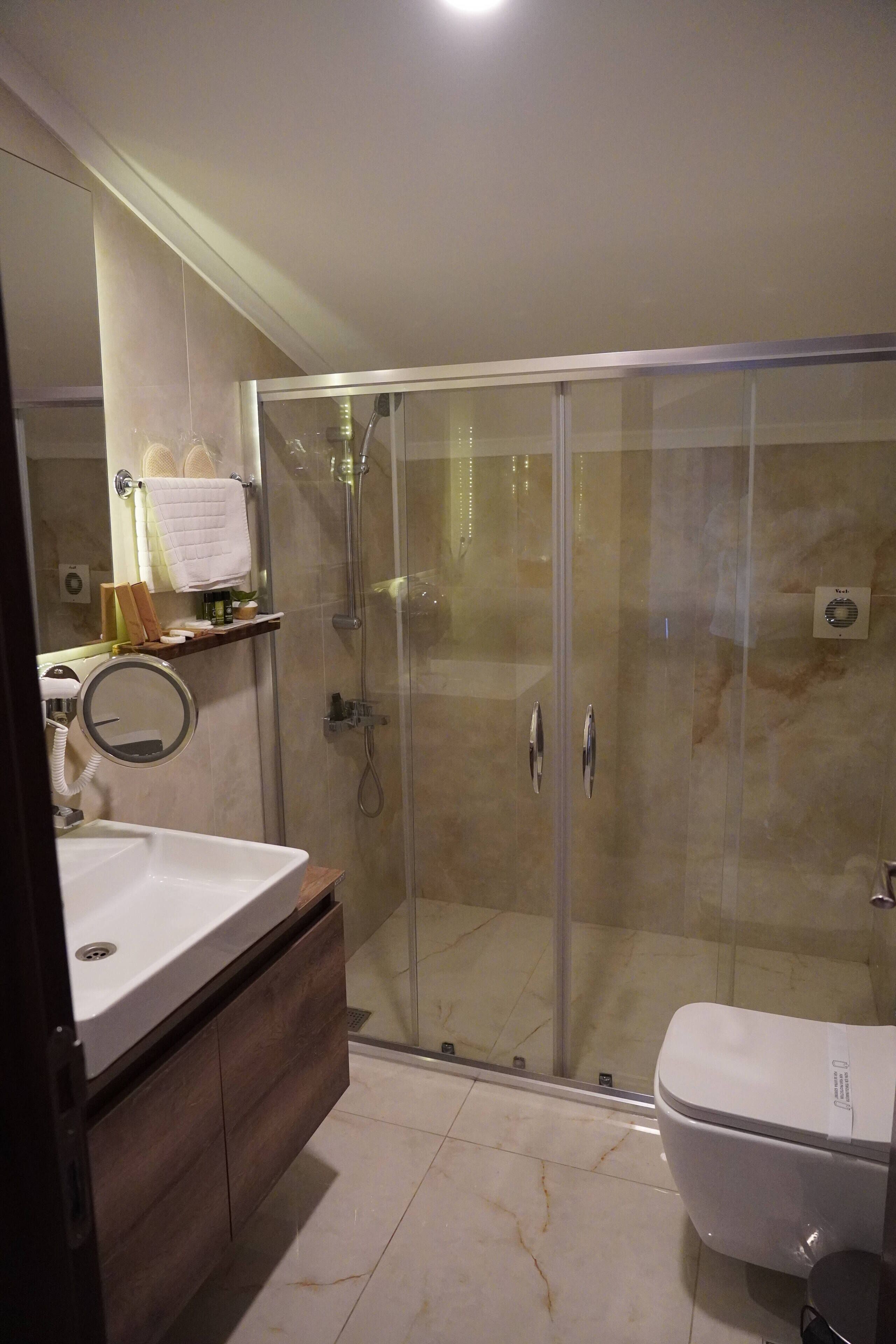 family room, city view | premium bedding, minibar, blackout curtains, soundproofing