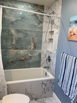 Ensemble douche/baignoire