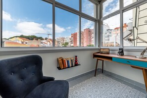 Interior - Style and Comfort in Lisbon center - new to Vrbo (Lisboa)