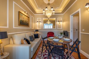 Interior - Style and Comfort in Lisbon center - new to Vrbo (Lisboa)