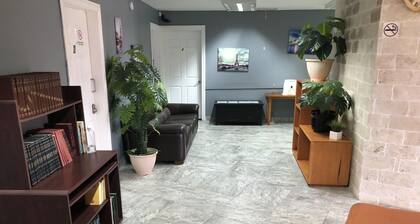GENESIS 4 Suites/Lofts Double