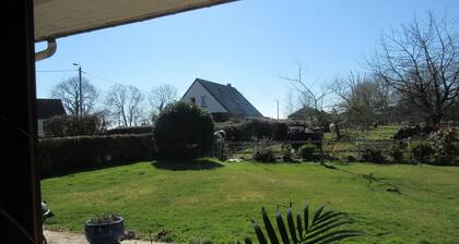 Casa muy tranquila y encantadora. Ideal para pasar un momento muy relajante.