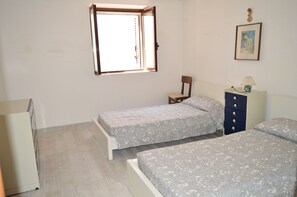 2 bedrooms