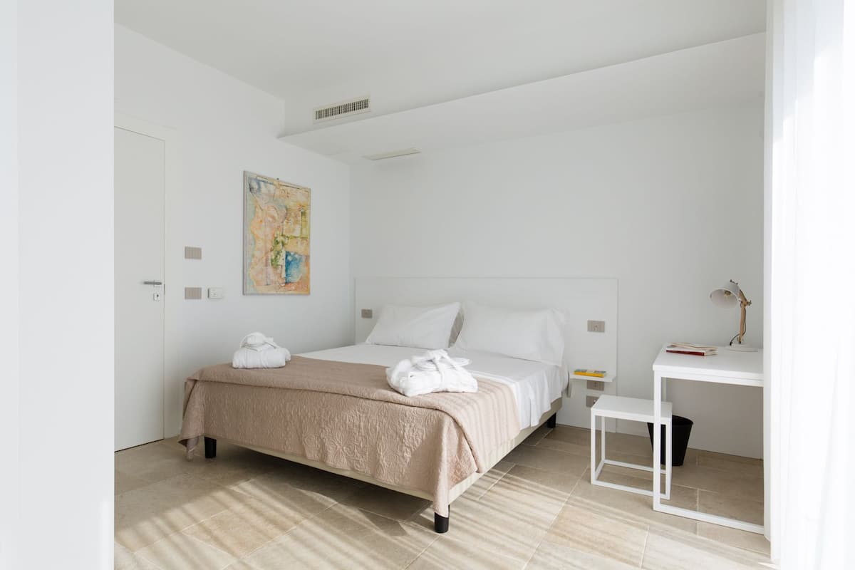 Comfort Double Room | Premium bedding, in-room safe, individually furnished, desk