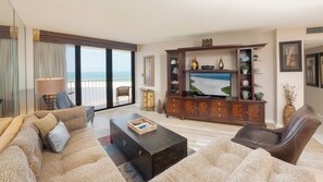 Flat-screen TV - South Seas Tower 3 1807- Beach Views! (Marco Island)