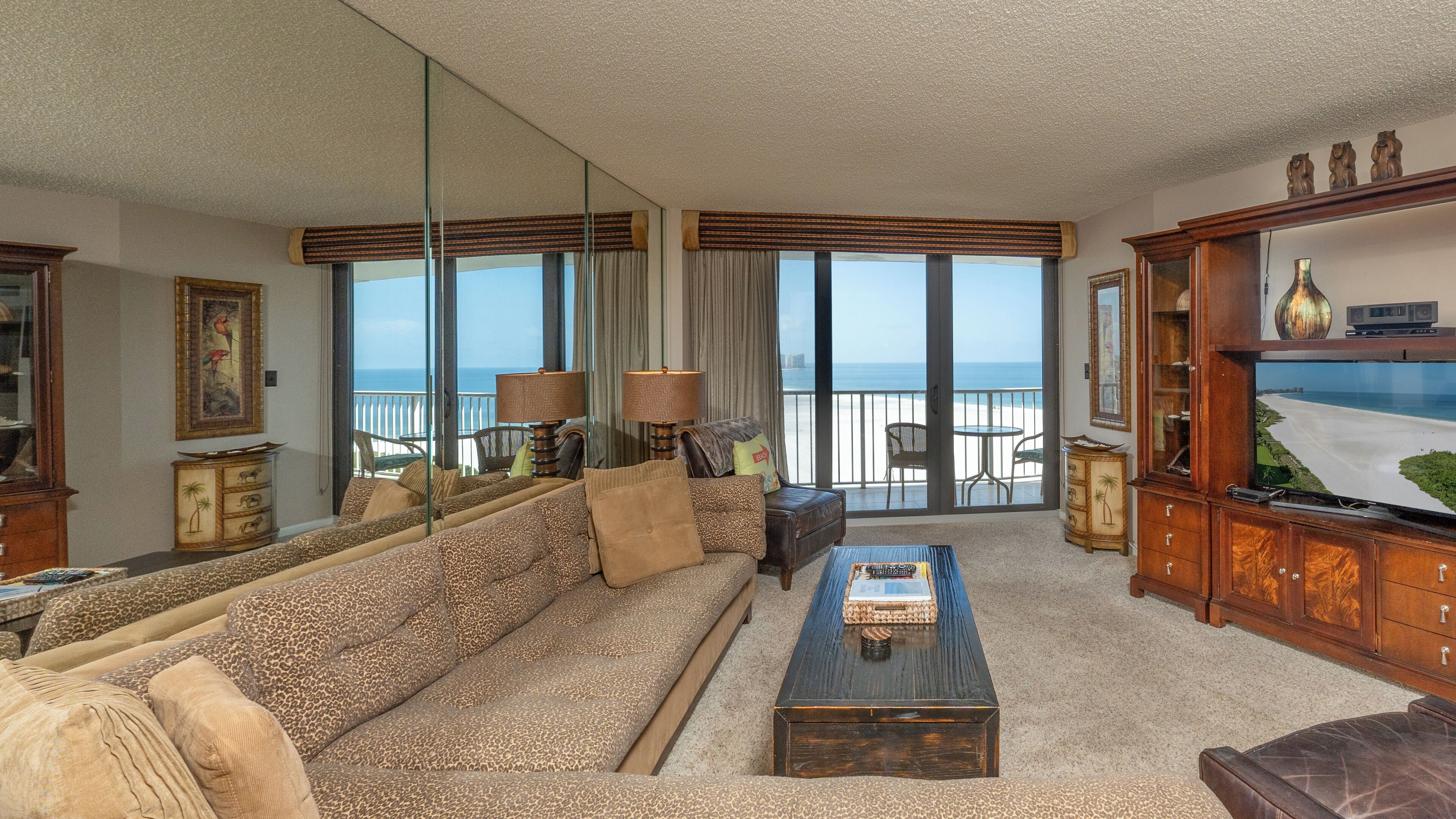 Télévision à écran plat