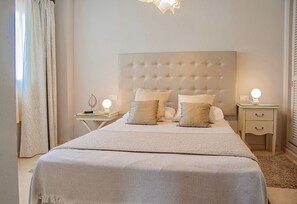 3 soverom, strykejern/-brett, wi-fi og sengetøy