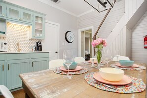 Dining - Bijou Whole House | Historic Home in Town | Sleeps 8 | Hot Tub (Fredericksburg)