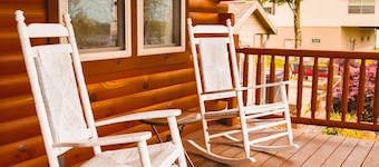 Cozy Cabin Guilford Lake