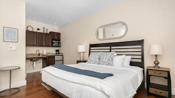 Strykejern/-brett, wi-fi (inkludert) og sengetøy