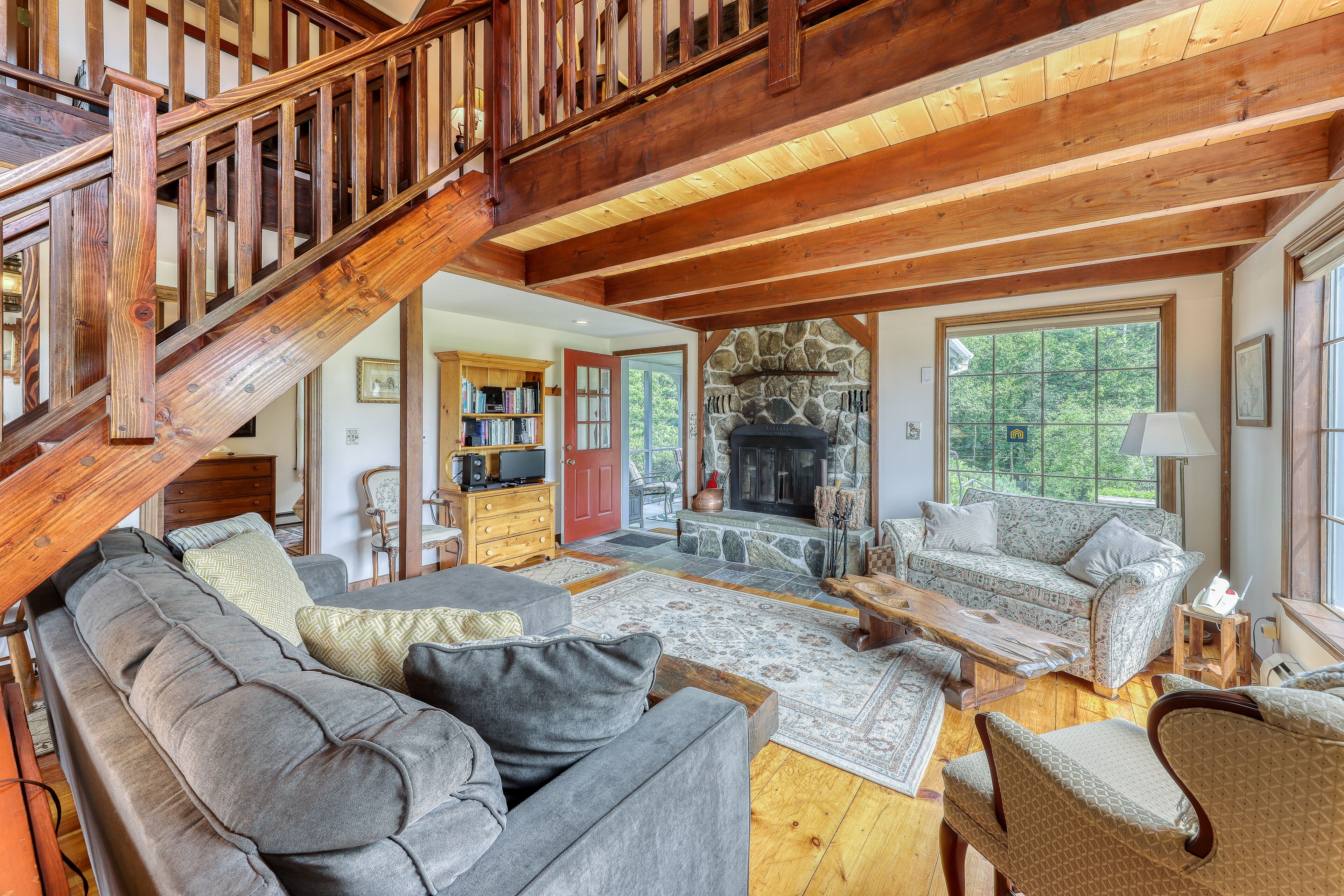 Classic & quiet New England home on gorgeous property with screened porch