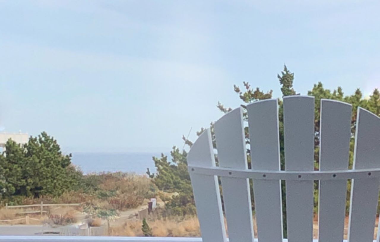 Charming Historic Corolla; steps to Ocean.  Bike to Lighthouse and Beer Garden!