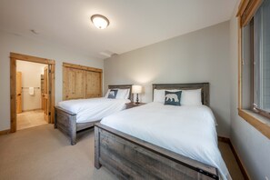 4 chambres, lit parapluie, Wi-Fi gratuit, draps fournis