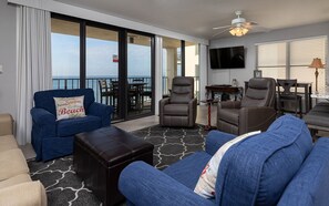 Flat-screen TV, stereo - ~ 3 Bedroom Condo ~ Book Now for Great Rates! (Orange Beach)