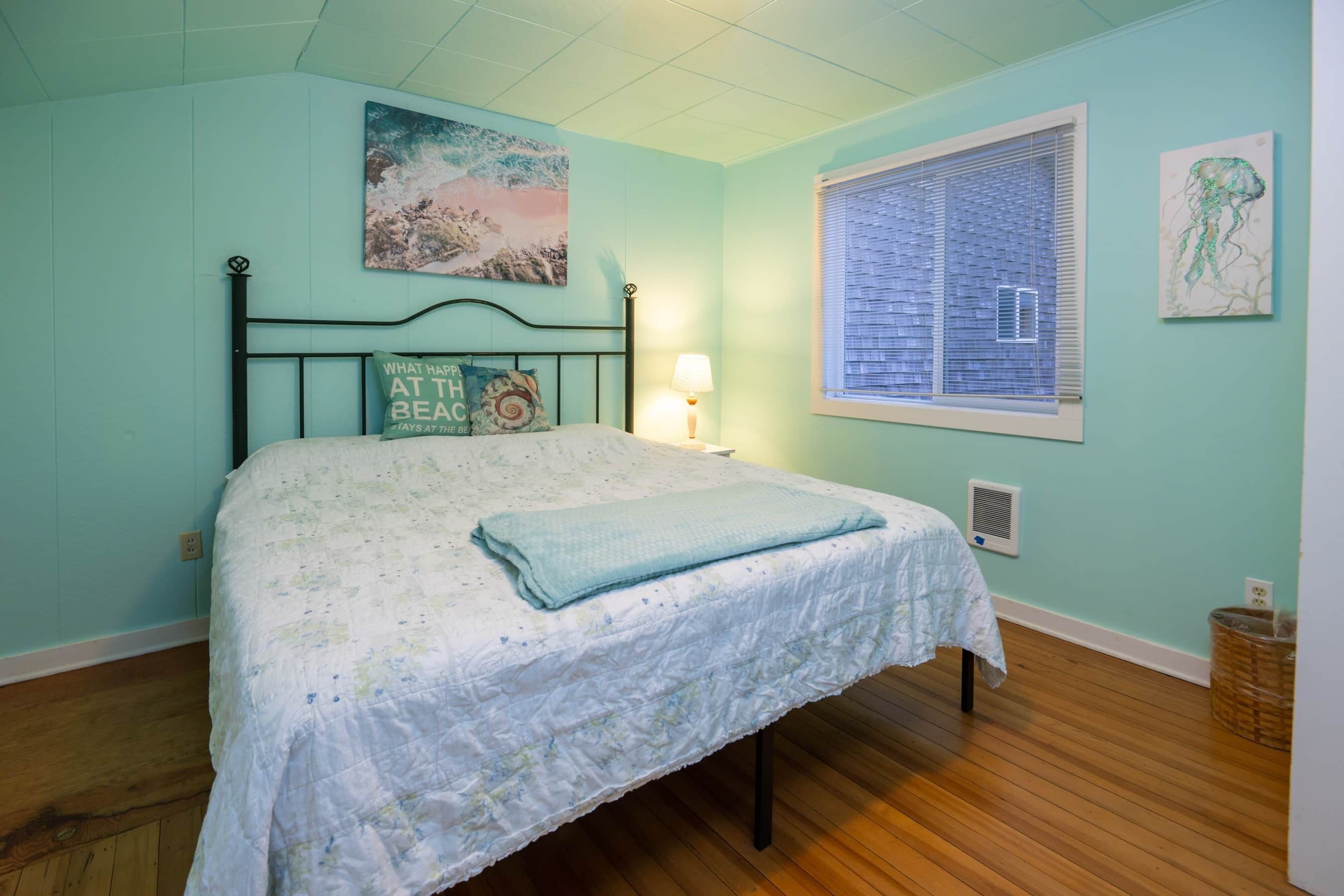 2 bedrooms, iron/ironing board, travel crib, WiFi