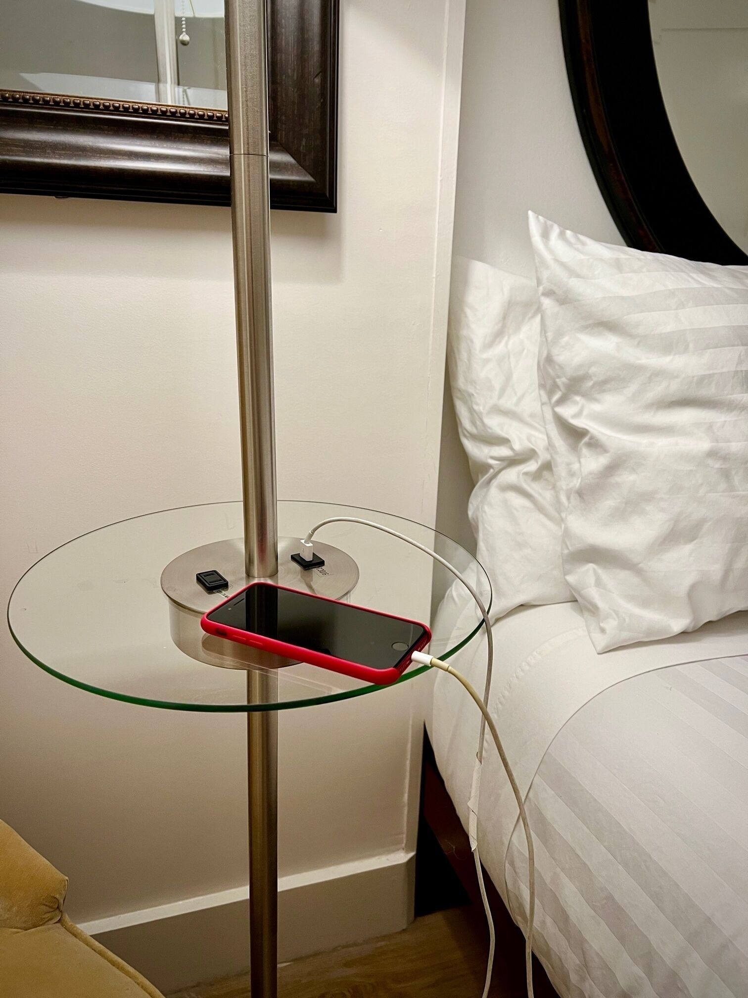 Charging station nearby, Pinto Canyon bedroom