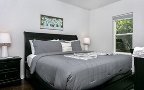 2 dormitorios, tabla de planchar con plancha, wifi gratis y ropa de cama