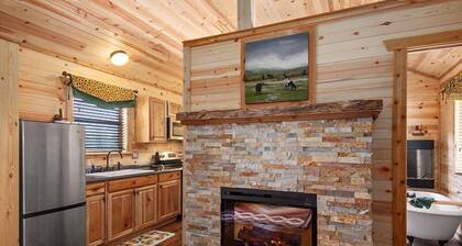 Casa del Sol | 1/1 Hill Country Cabin, Hot Tub, Full Kitchen, Pet Friendly w/ fee