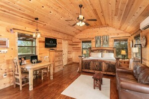 Iron/ironing board, bed sheets