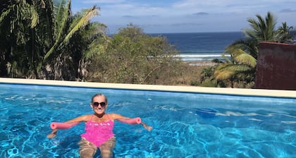 April and May Special. Casa La Vida at beach with Swimming Pool near Punta Mita