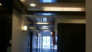 Lorong