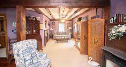 Ski, hike or just relax. Historic grist mill sleeps 12. Stay in history!