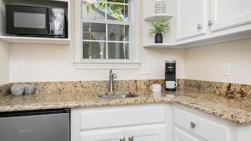 Fridge, microwave, coffee/tea maker