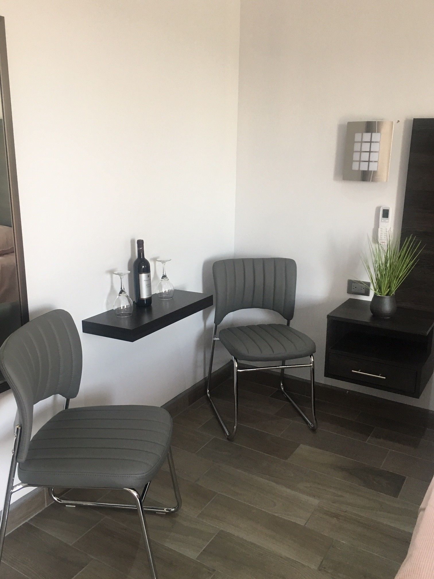 Villa Deluxe | Artículos del minibar gratis y decoración personalizada 