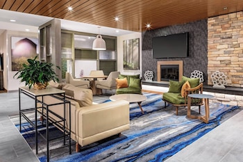 Fairfield Inn & Suites by Marriott Queensbury Glens Falls/Lake G