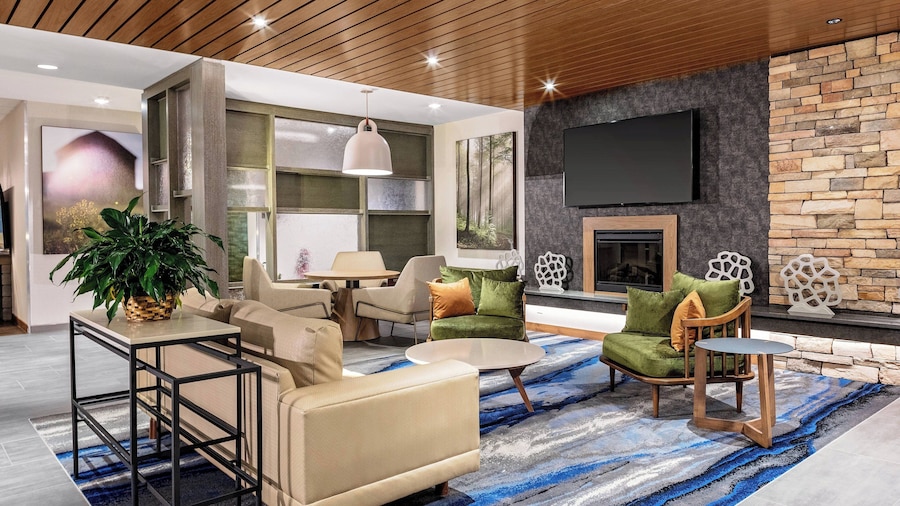 Fairfield Inn & Suites by Marriott Queensbury Glens Falls/Lake George Area